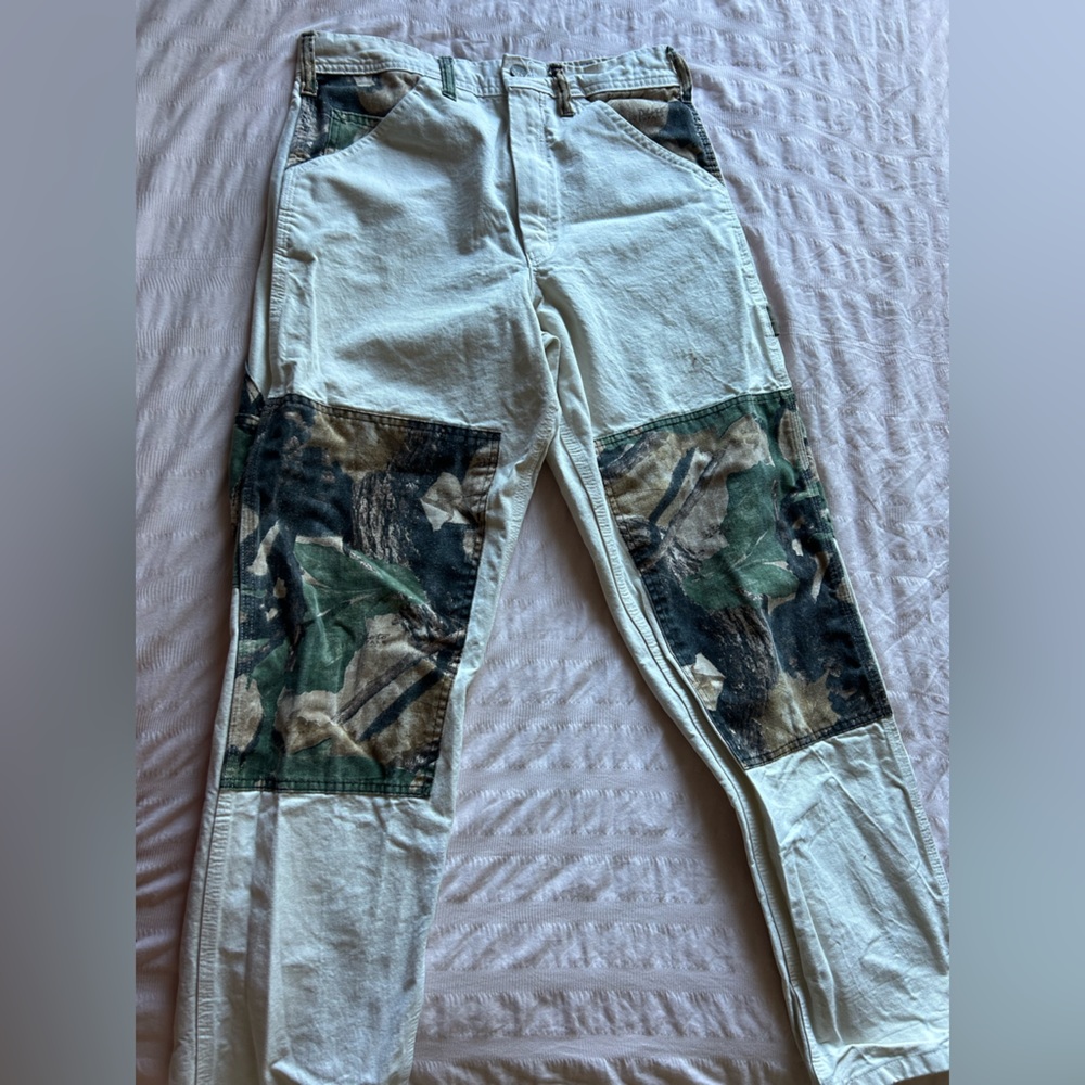 Camo carpenter pants